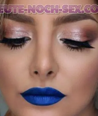 Doppelte Penetration: Die Blondine aus Bern steht drauf Doppelte Penetration beim Sex Date in Bern.