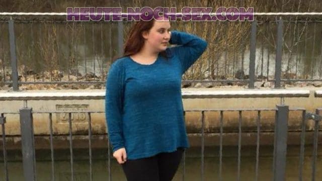 Nymphomane Frau ficken in Würzburg.